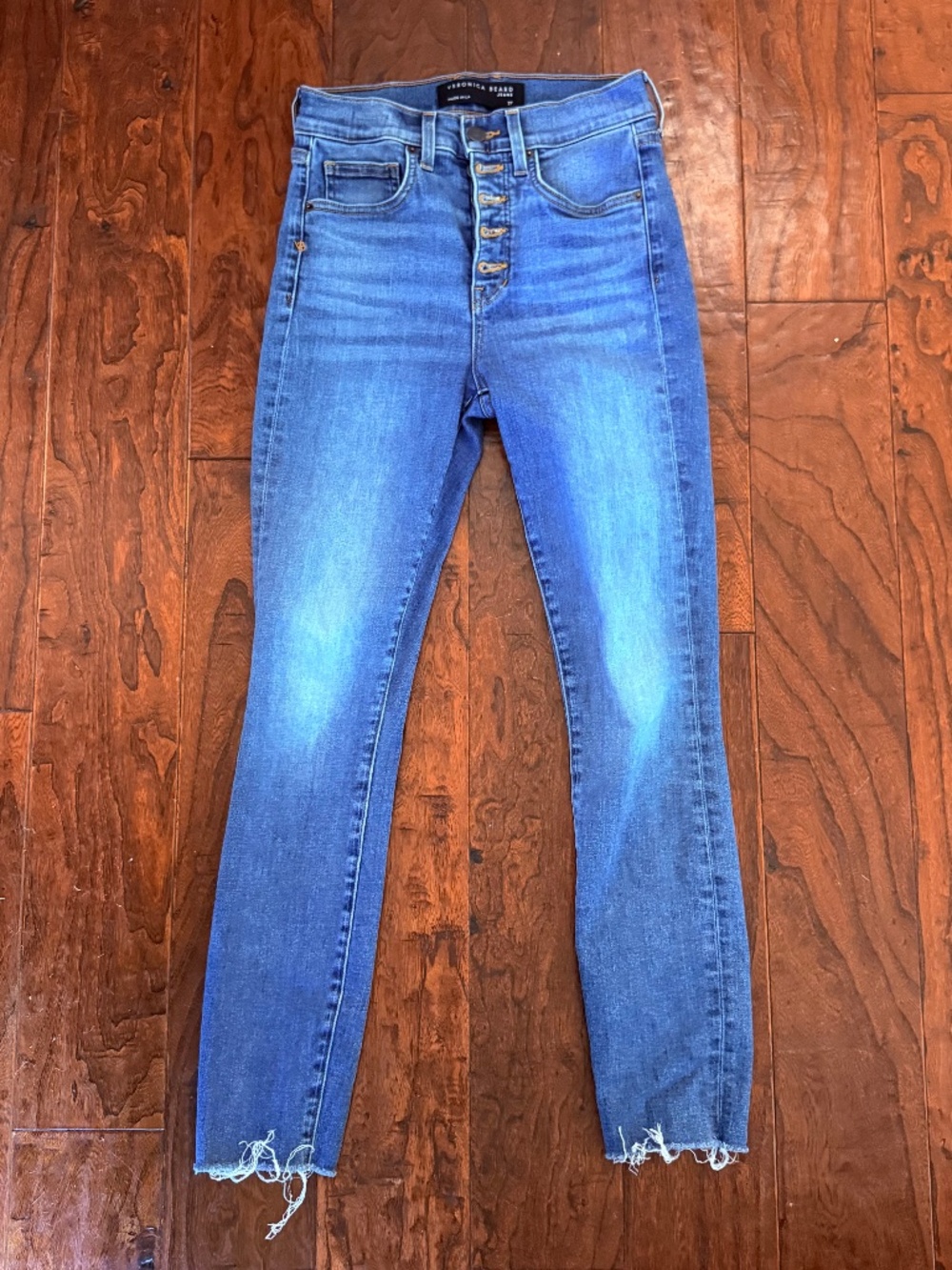 Veronica Beard Skinny Jeans in Medium Blue Wash